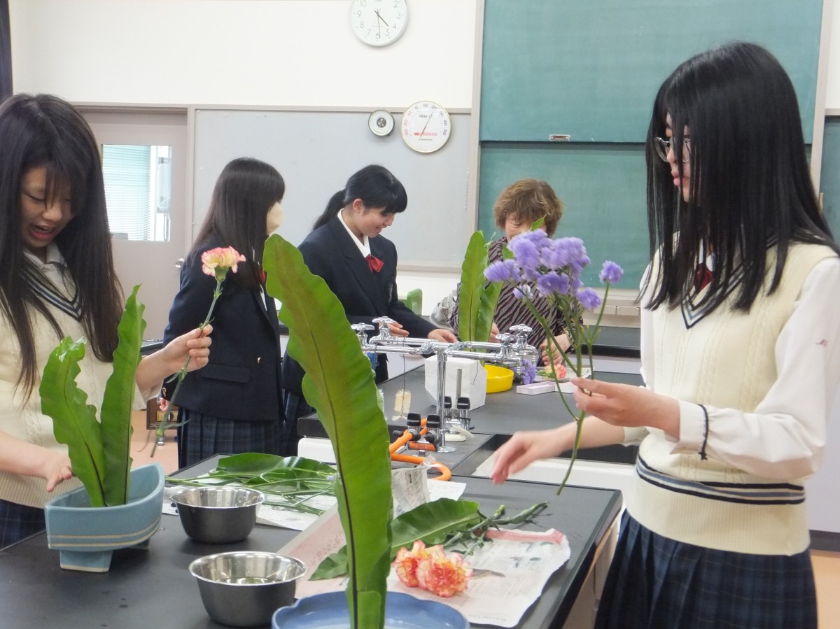 写真：日本文化部　華道